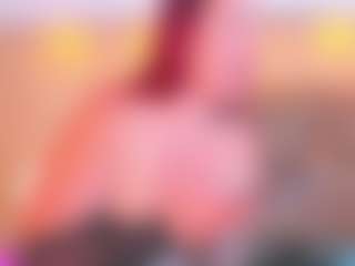 Live cam show with Mia Hot - Red Hair on Camsoda