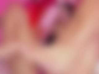 Live cam show with meelanyfox - Public on Soda Cam