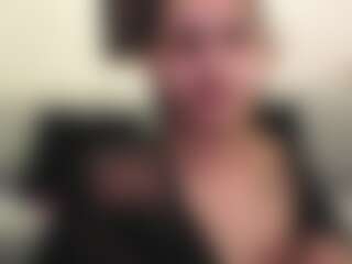 QuiteAnExperience's Live Sex Cam Show