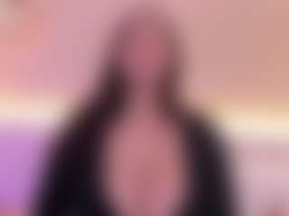Live cam show with Sara - Bikini on UwU Esports