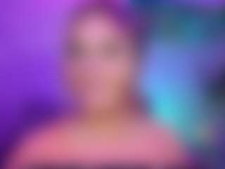 Show de cam en vivo con TamaraMilano - Strip BBW en Camsoda