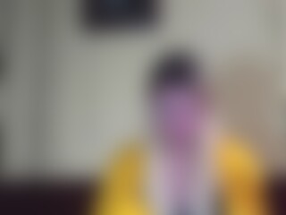 Live cam show with Lanna_Lay - Bi on xxxlivecams.org