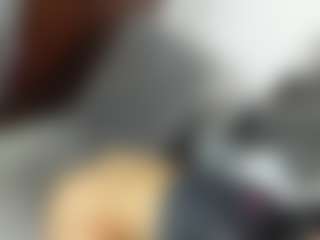 Live cam show with alizehorny - Interactivetoy on livesuperchat.net