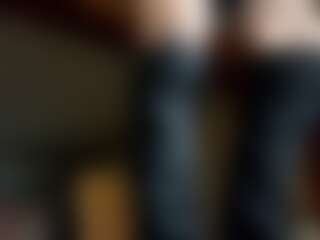 Live cam show with Gentle-Wolf - Hazel Eyes on Soda Cam