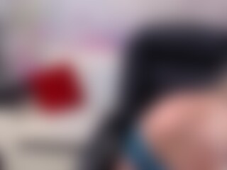 Live cam show with bigbushholes - Secretary on Camsoda