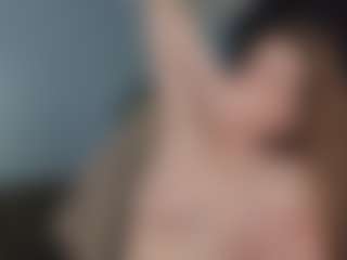 kellycarolina's Live Sex Cam Show