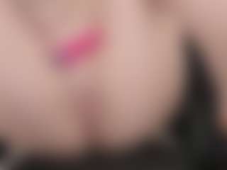 kellycarolina's Live Sex Cam Show