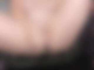 kellycarolina's Live Sex Cam Show