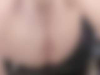 kellycarolina's Live Sex Cam Show