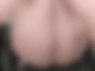 kellycarolina's Live Sex Cam Show