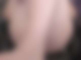 kellycarolina MILF webcam performer live streaming