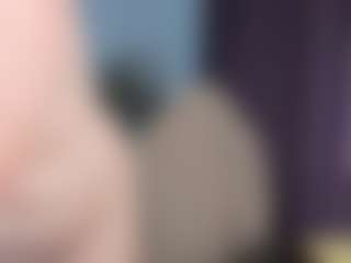 KellyCarolina's Live Sex Cam Show