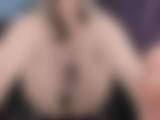 KellyCarolina's Live Sex Cam Show