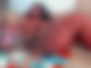 Live cam show with Naomi King - Facial Piercings on SpunkLive