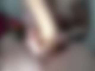 Live cam show with vickysexyx - Shaved Pussy on Fling VIP Chat
