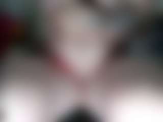 Live cam show with vickysexyx - Grey Eyes on intimatelivegirls.com