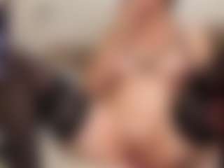 bushe1's Live Sex Cam Show