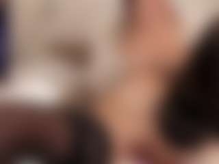 bushe1 MILF webcam performer live streaming