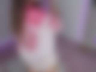 Live cam show with Charley Hart - Shaved Pussy on iamadamtest123.com
