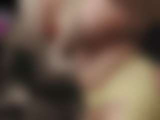 Live cam show with Sheyla Goddess - BBW on friskycurves.com