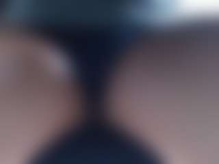 Live cam show with CustomerService - Blue Eyes on slutload