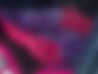 Live cam show with CustomerService - Blue Eyes on madthumbs