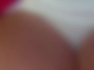 Live cam show with CustomerService - Blue Eyes on sexylive.show
