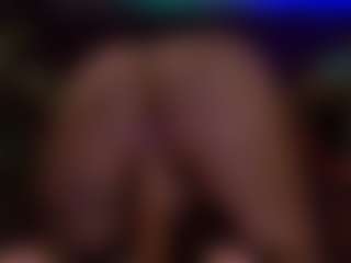 heidicox's Live Sex Cam Show