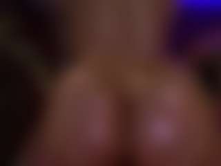 heidicox's Live Sex Cam Show