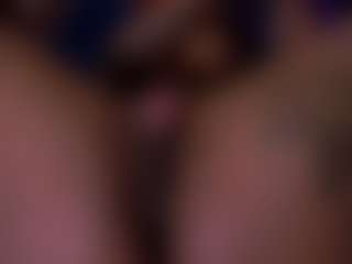 heidicox's Live Sex Cam Show