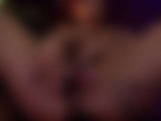 heidicox's Live Sex Cam Show