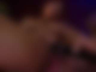 heidicox's Live Sex Cam Show