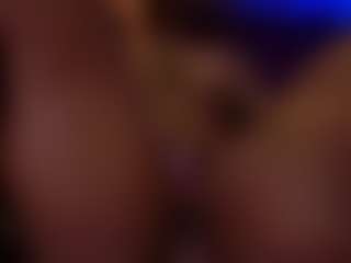 heidicox's Live Sex Cam Show