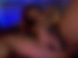 heidicox's Live Sex Cam Show