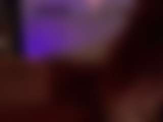 Live cam show with heidicox - Lactating on Camming Site
