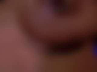 heidicox's Live Sex Cam Show