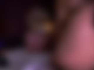 heidicox's Live Sex Cam Show