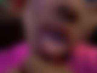 Live cam show with heidicox - Athletic Strip on Gym Cam Girls