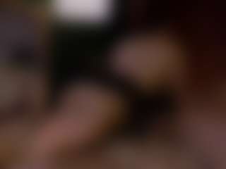 Live cam show with heidicox - Gamer MILF on Milfs Live