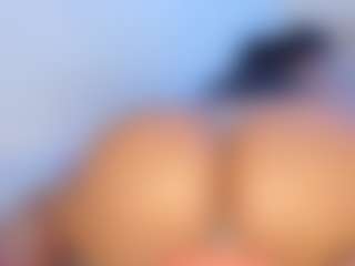 Live cam show with NinaPetite - Teen (18+) on testsause.com