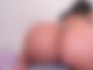 Live cam show with NinaPetite - BBW Middle Aged on ObeyMaria
