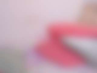 Live cam show with NinaPetite - Shaved Pussy MILF on Fapmatic.com