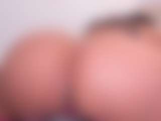 Live cam show with NinaPetite - Latina MILF on Camsoda.co | colombia