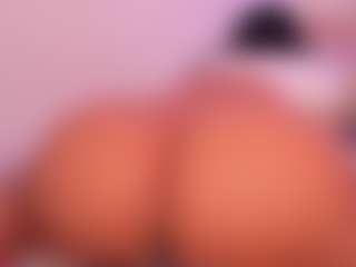 Live cam show with NinaPetite - BBW on Streamer API