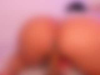 Live cam show with NinaPetite - Lovense on Lustler