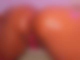 Live cam show with NinaPetite - Foot Fetish on liverealitysex.com
