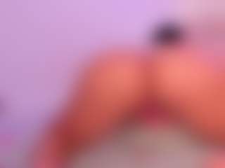 Live cam show with NinaPetite - BBW on xfollow cams