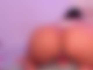 Live cam show with NinaPetite - MILF Teen (18+) on xfollow cams