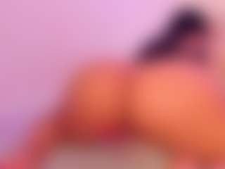 Cam Show en direct de NinaPetite