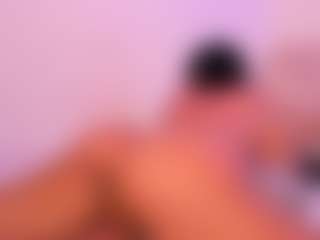 Live cam show with NinaPetite - Fetish MILF on Camsoda